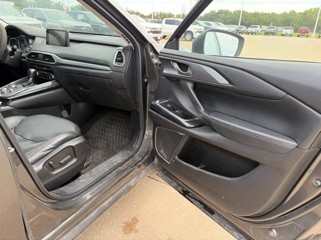 Used 2017 MAZDA CX-9 Touring AWD/4WD image 23