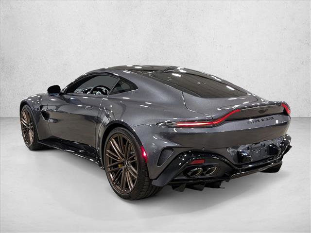 Used 2025 Aston Martin V8 Vantage Coupe RWD image 7