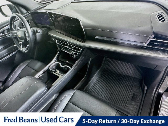 Used 2025 Chevrolet Traverse LT w/ Sun and Wheel Package AWD/4WD image 38