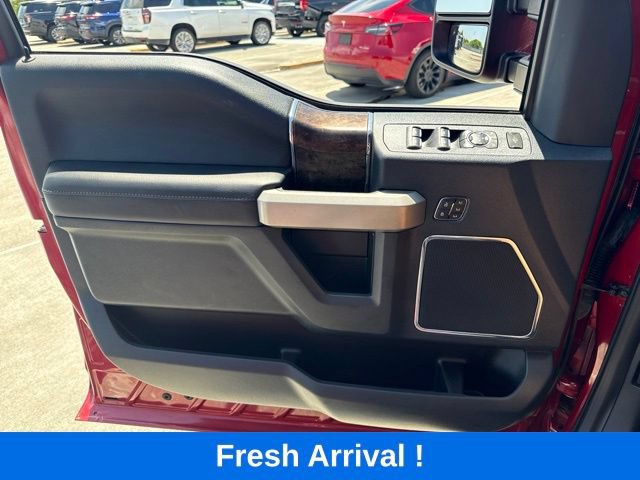 Used 2022 Ford F250 Lariat w/ Black Appearance Package AWD/4WD image 12