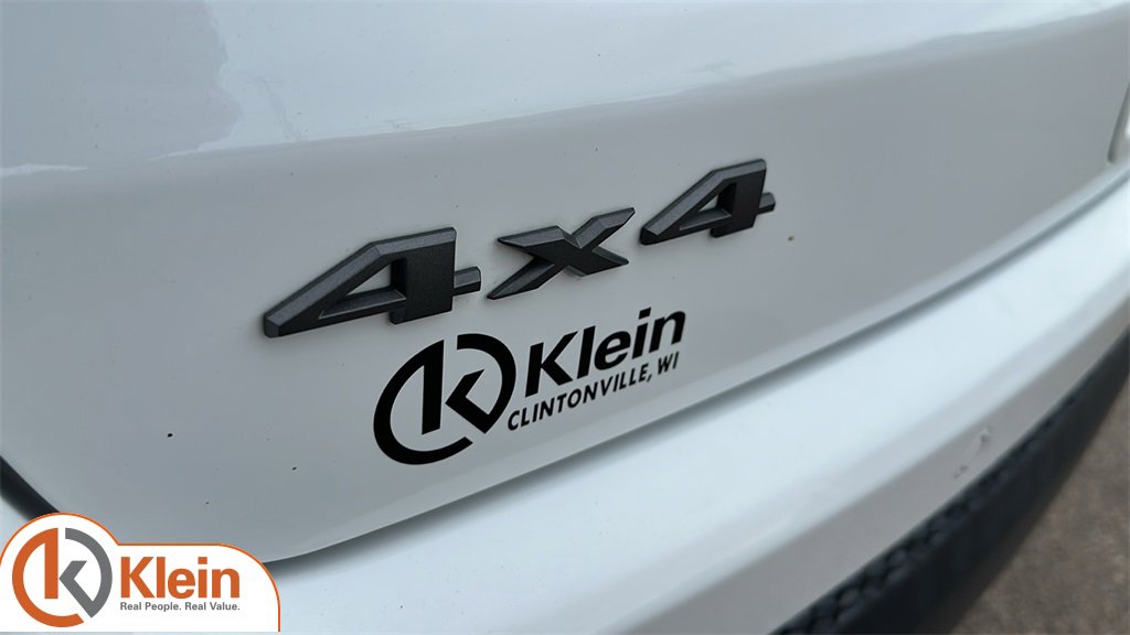 Used 2024 Jeep Compass Trailhawk image 12