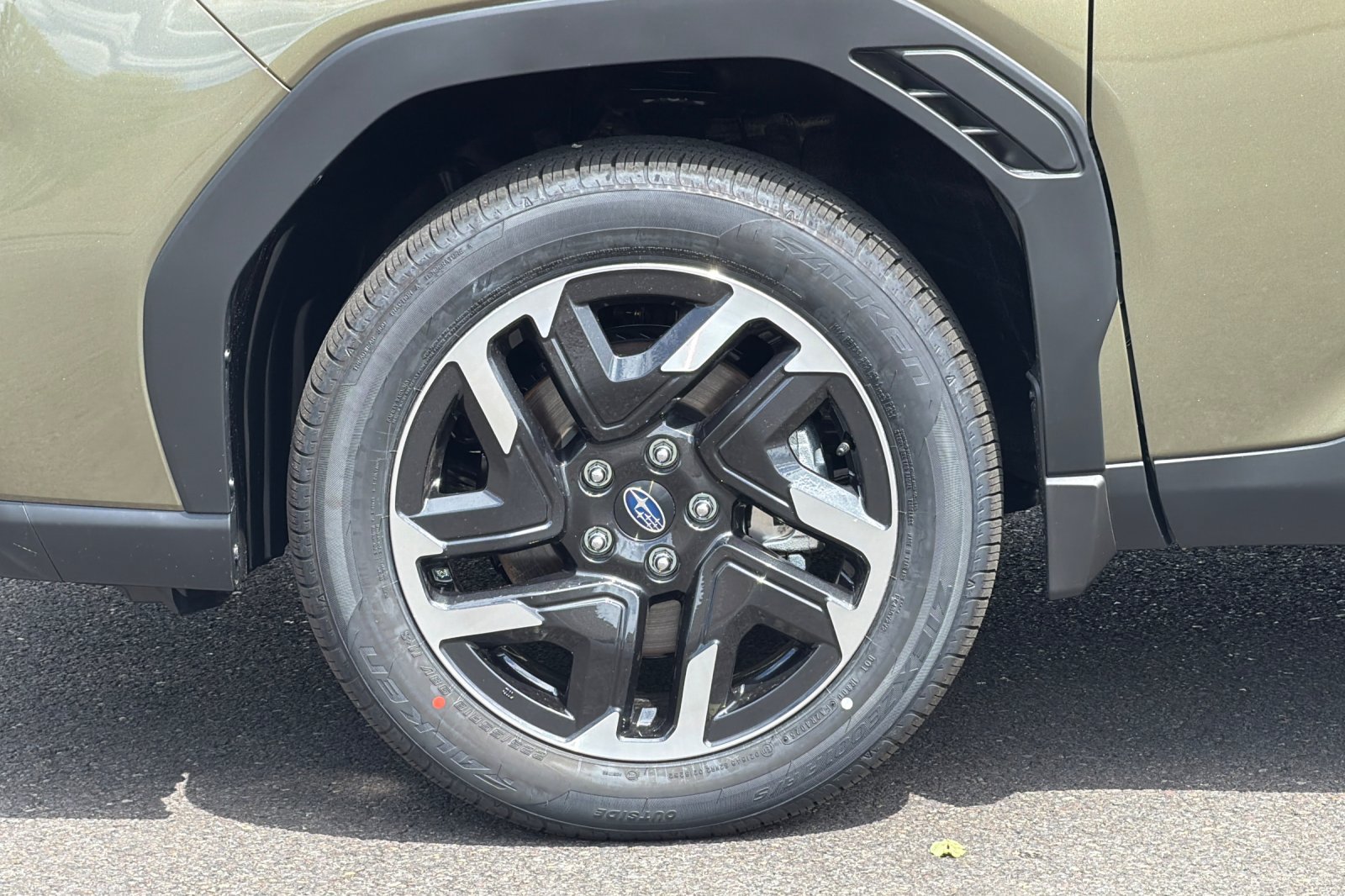 New 2026 Subaru Forester Limited w/ Limited Package AWD/4WD image 26