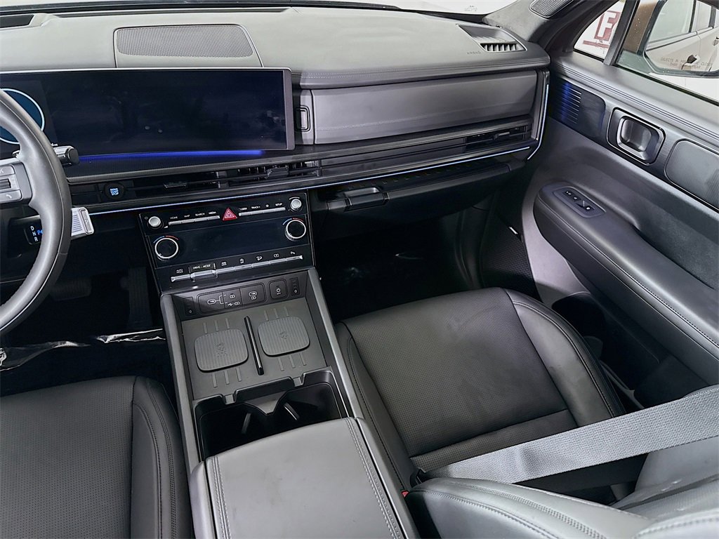 Used 2025 Hyundai Santa Fe Calligraphy image 29
