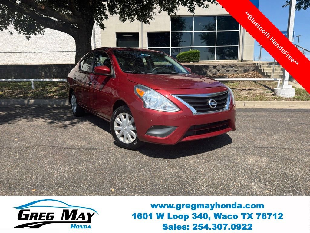 Used 2017 Nissan Versa SV FWD image 1