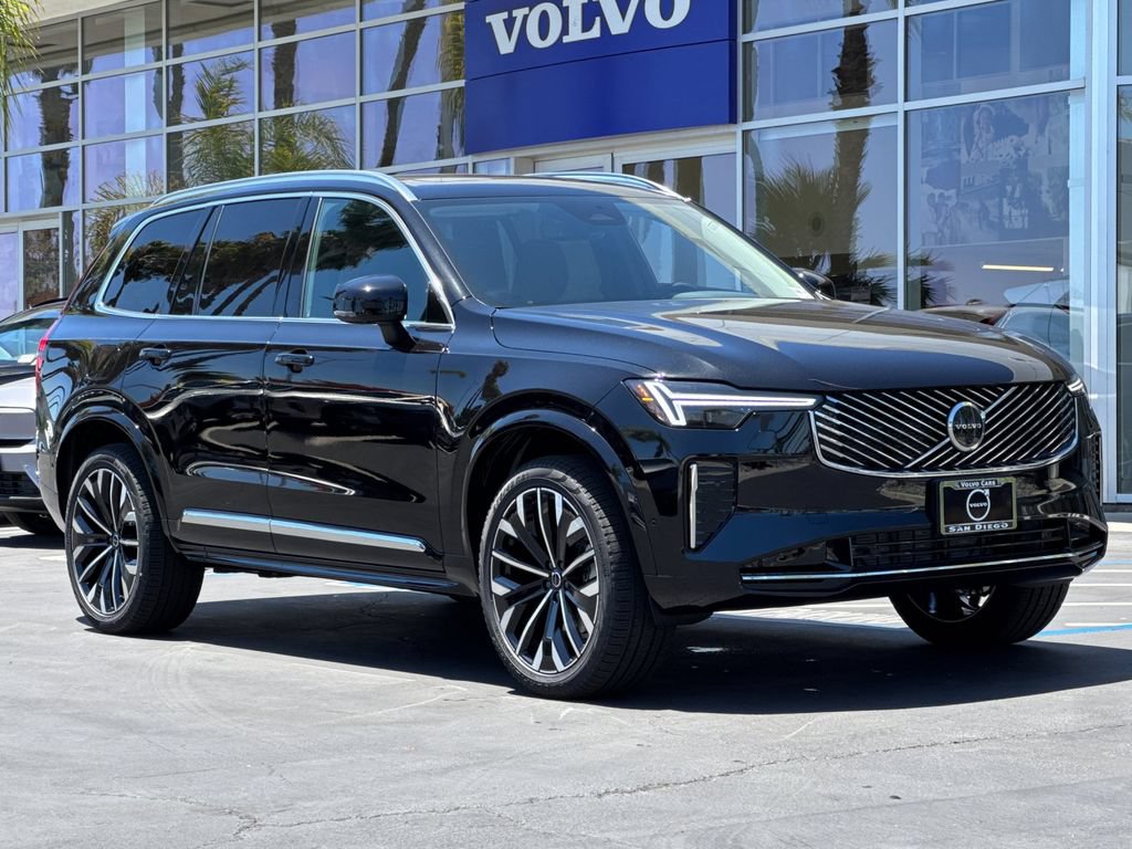 New 2026 Volvo XC90 B5 Plus AWD/4WD image 7