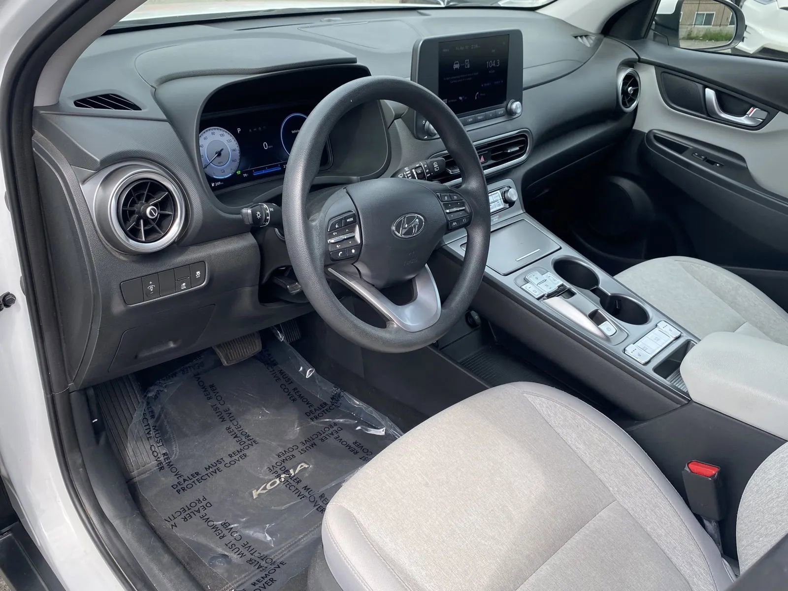 Used 2023 Hyundai Kona SE FWD image 10