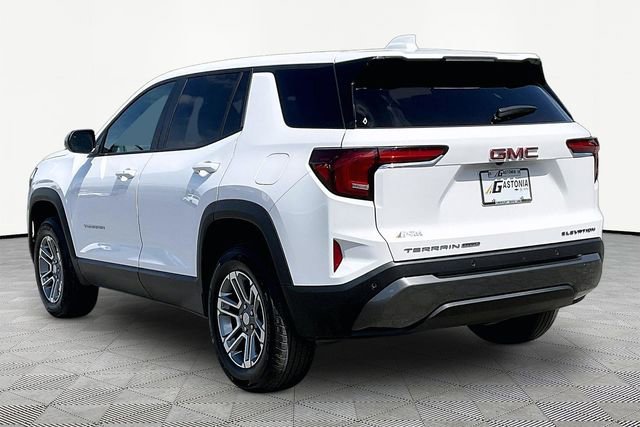 Used 2025 GMC Terrain Elevation AWD/4WD image 4