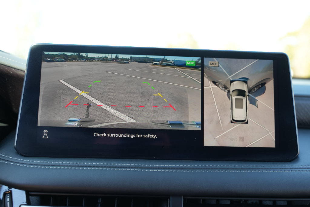 Used 2025 INFINITI QX60 Sensory AWD/4WD image 29