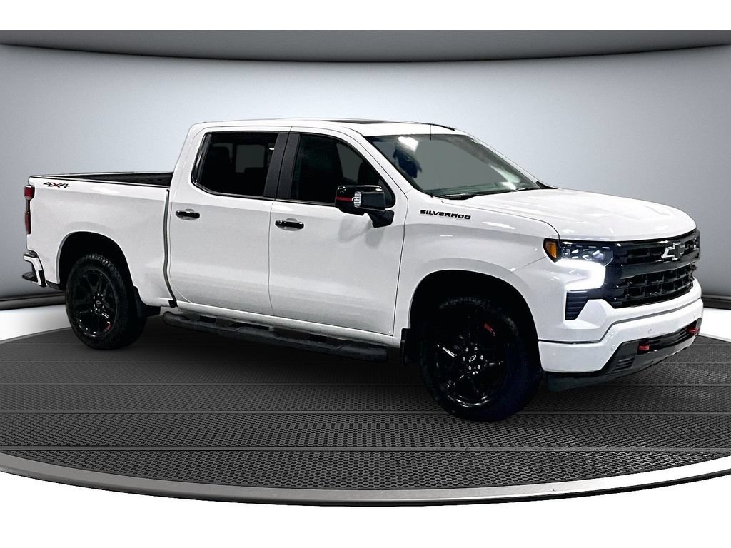 New 2026 Chevrolet Silverado 1500 RST w/ Redline Edition AWD/4WD image 16