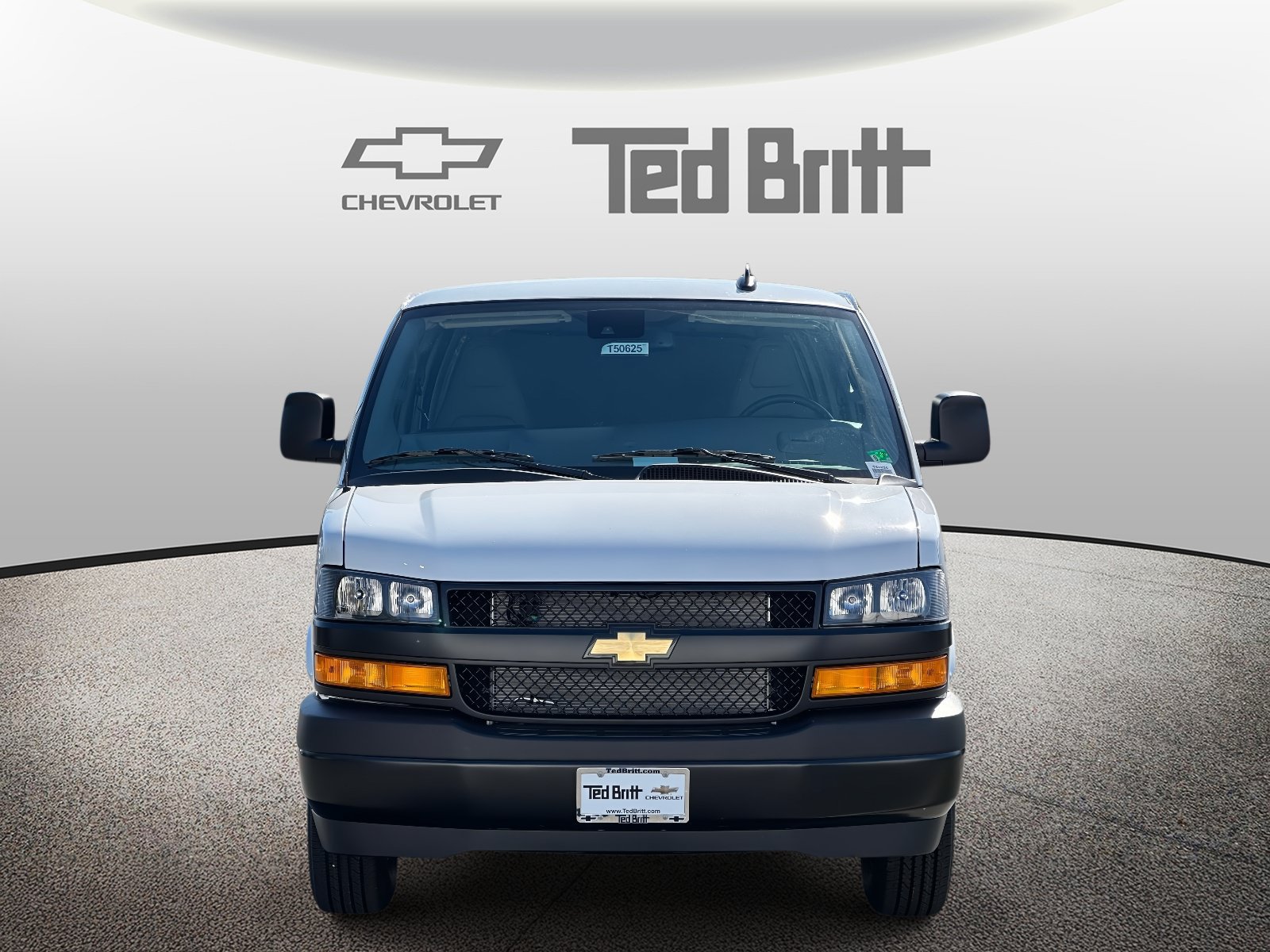 New 2025 Chevrolet Express 2500 Extended w/ Safety Package RWD image 2