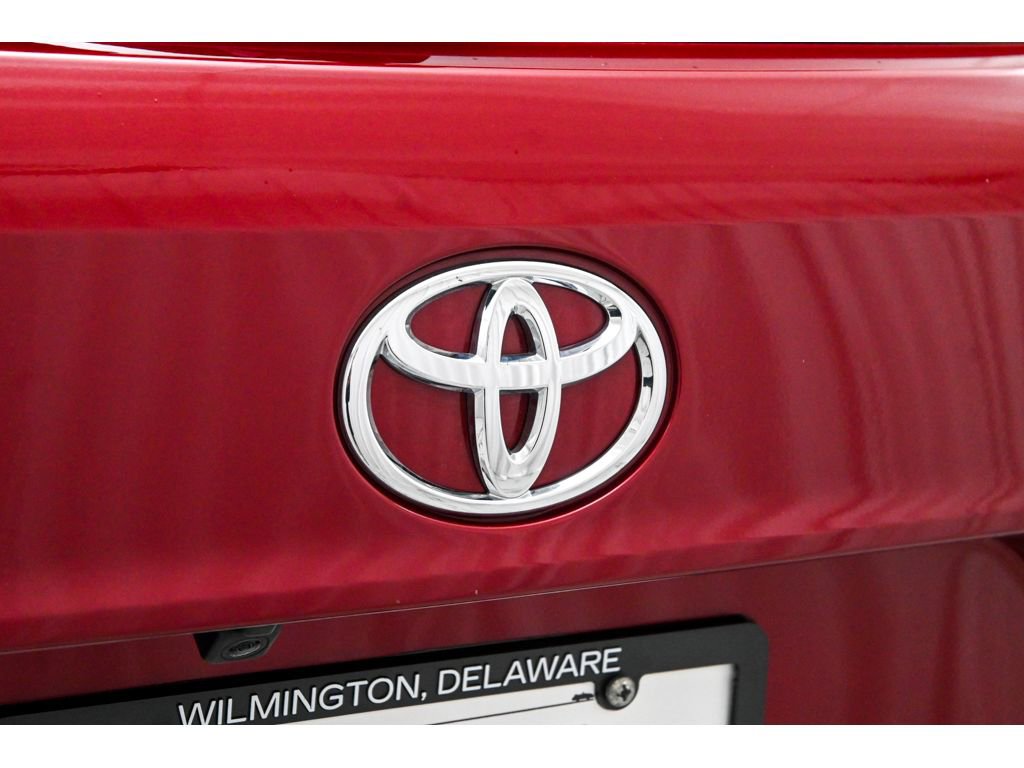 Used 2025 Toyota Highlander XLE image 56