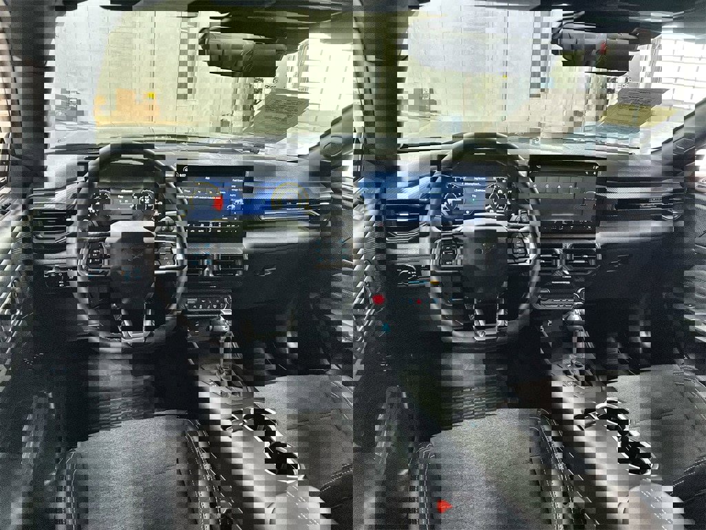 Used 2024 Ford Mustang Coupe image 19