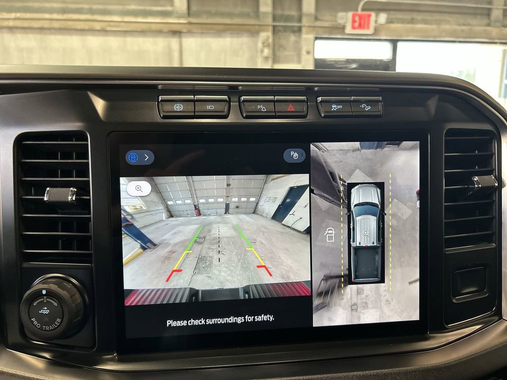 Used 2024 Ford F350 Platinum w/ FX4 Off-Road Package image 17