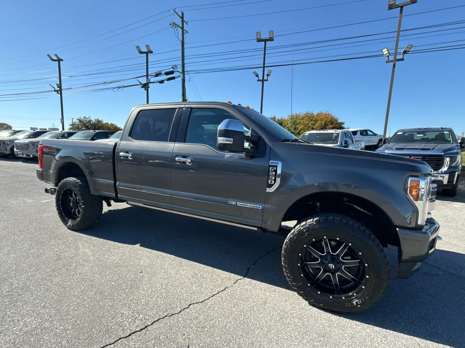Used 2017 Ford F250 Platinum w/ Platinum Ultimate Package AWD/4WD image 28