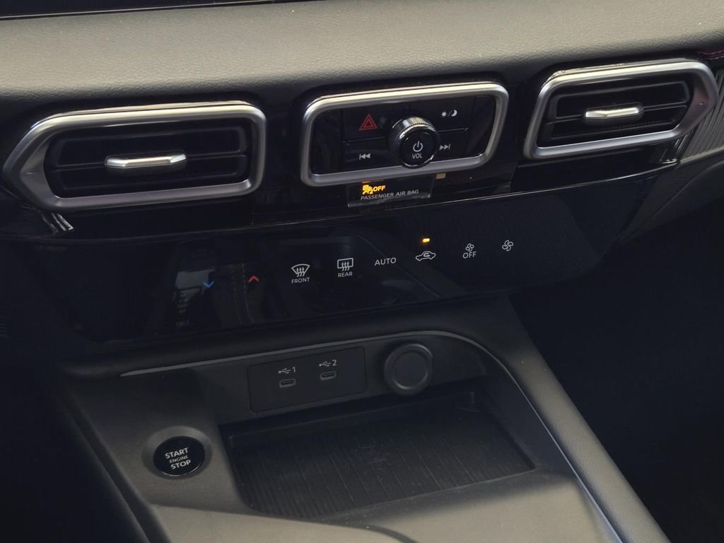 New 2026 Nissan Sentra SR w/ Floor Mat Package image 20