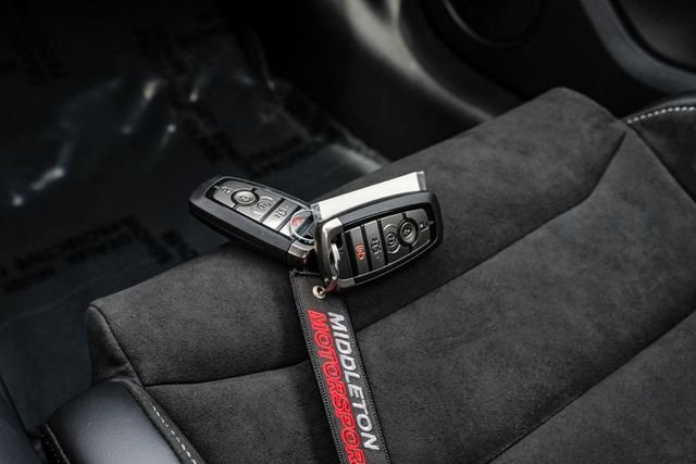 Used 2020 Ford Mustang Shelby GT500 w/ Carbon Fiber Track Pack RWD image 61