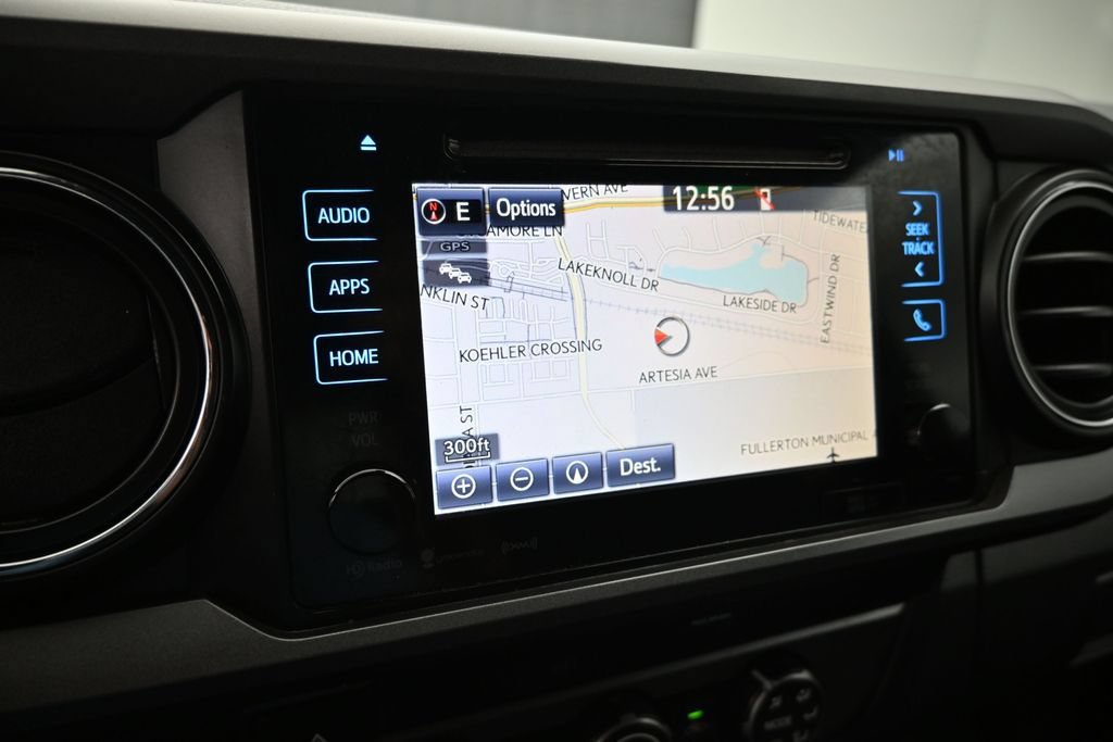 Used 2019 Toyota Tacoma TRD Sport AWD/4WD image 19