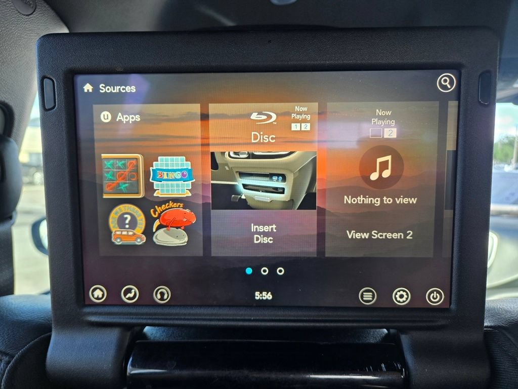 Used 2019 Chrysler Pacifica Touring-L Plus w/ Advanced Safetytec Group FWD image 41