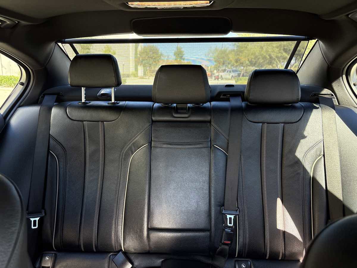 Used 2019 BMW 540i w/ M Sport Package image 15