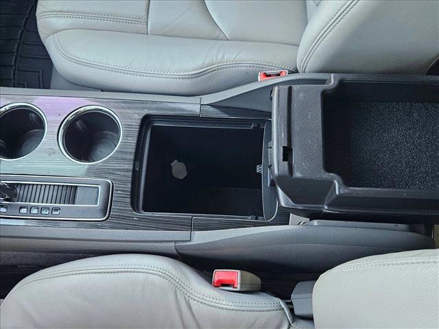 Used 2015 Chevrolet Traverse LT image 15