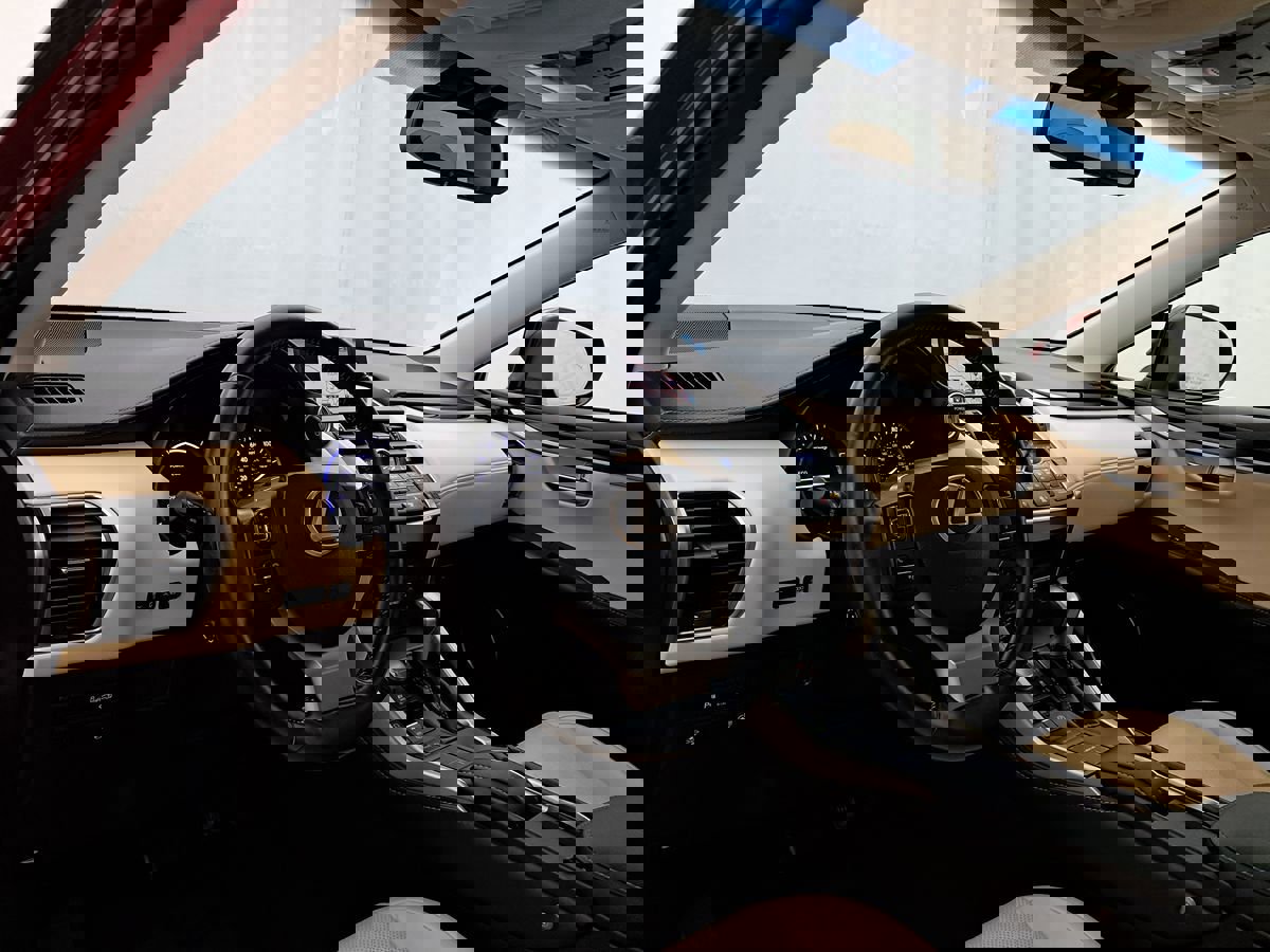 Used 2016 Lexus NX 300h AWD image 8