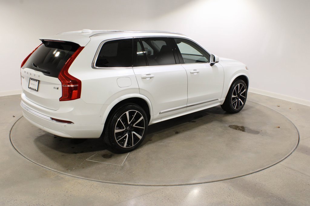 Used 2024 Volvo XC90 B6 Plus w/ Protection Package image 5