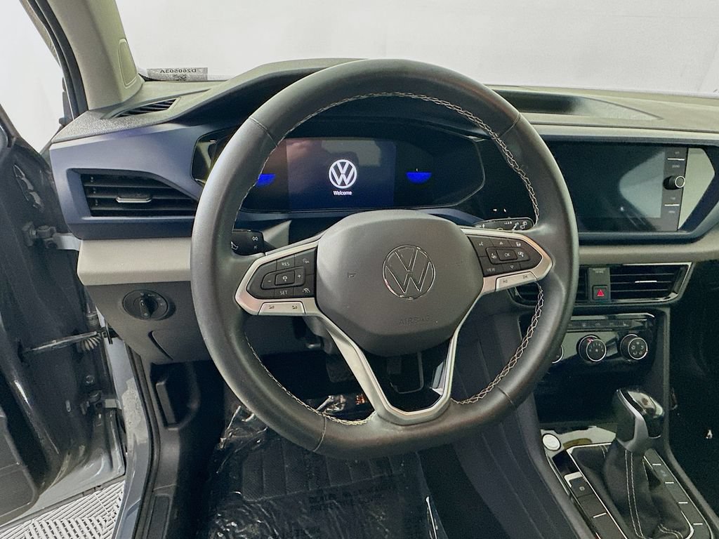 Used 2023 Volkswagen Taos SE w/ Black Wheel Package AWD/4WD image 18