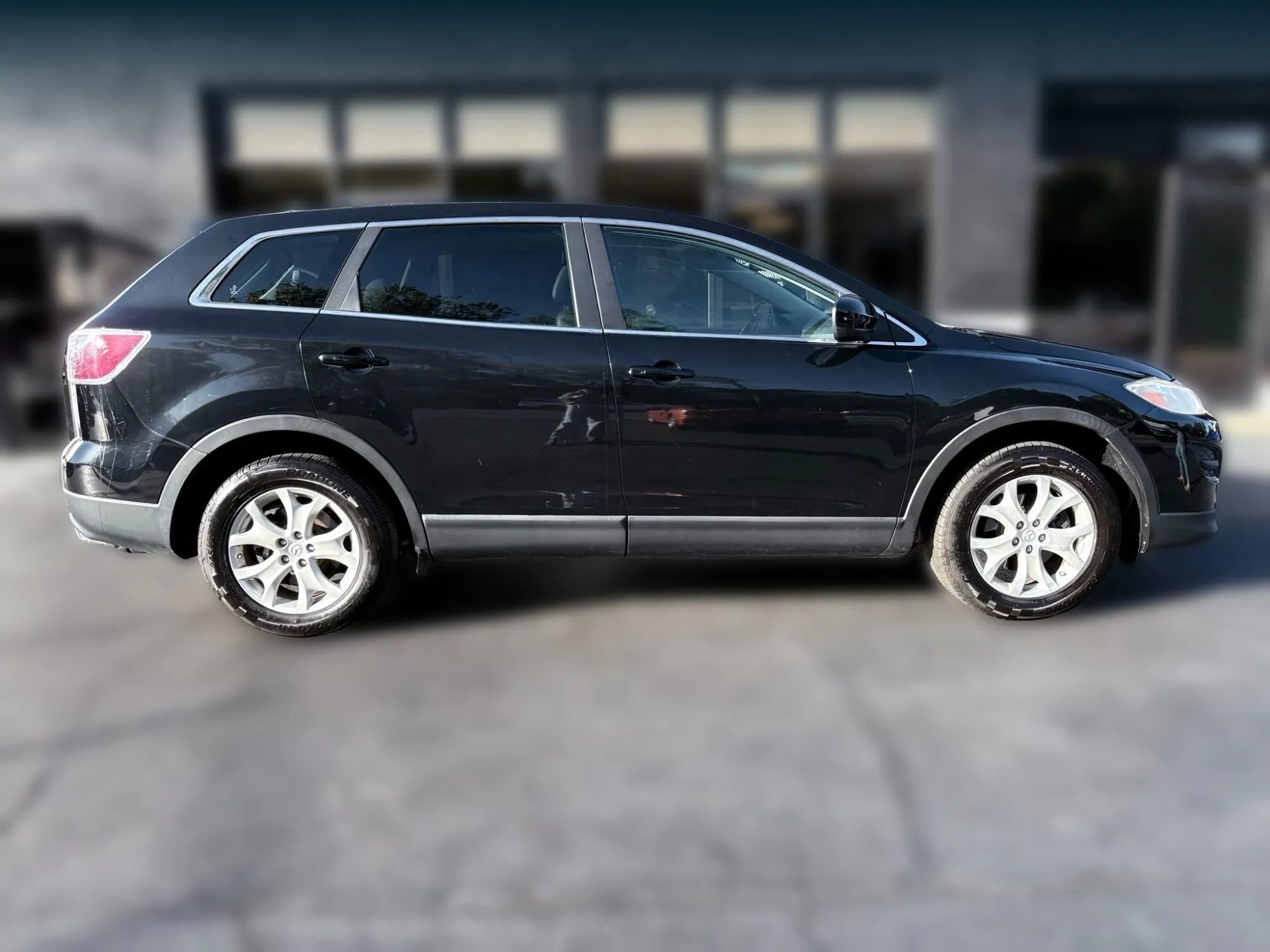 Used 2011 MAZDA CX-9 Touring w/ Moonroof & Bose Audio Pkg image 6