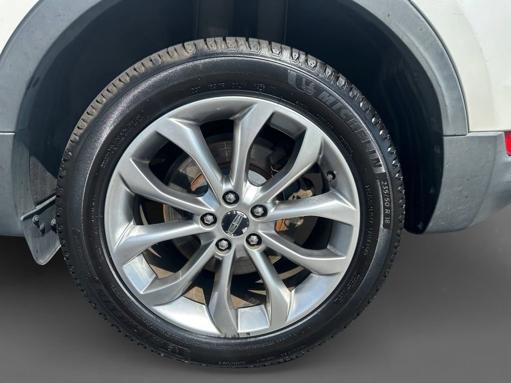 Used 2017 Lincoln MKC Select FWD image 9