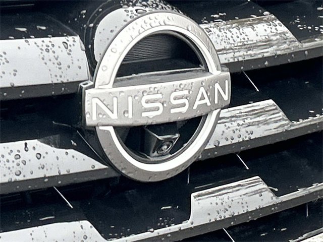 Used 2024 Nissan Armada Platinum w/ Cargo Package image 10