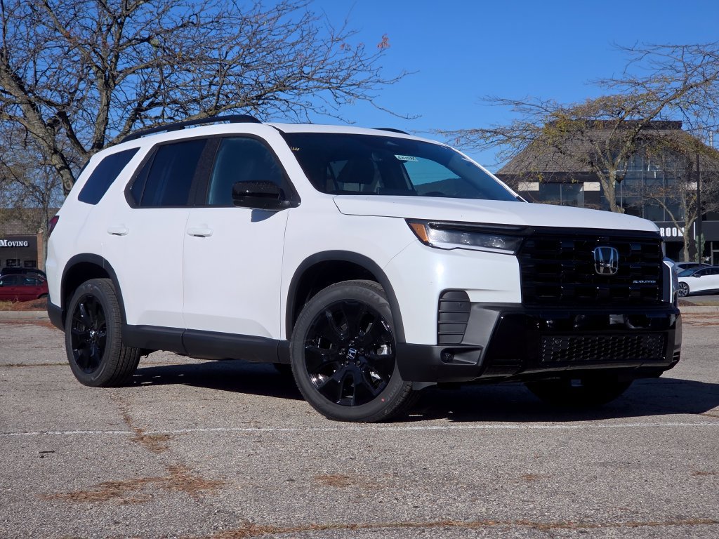 New 2026 Honda Pilot Black Edition image 2