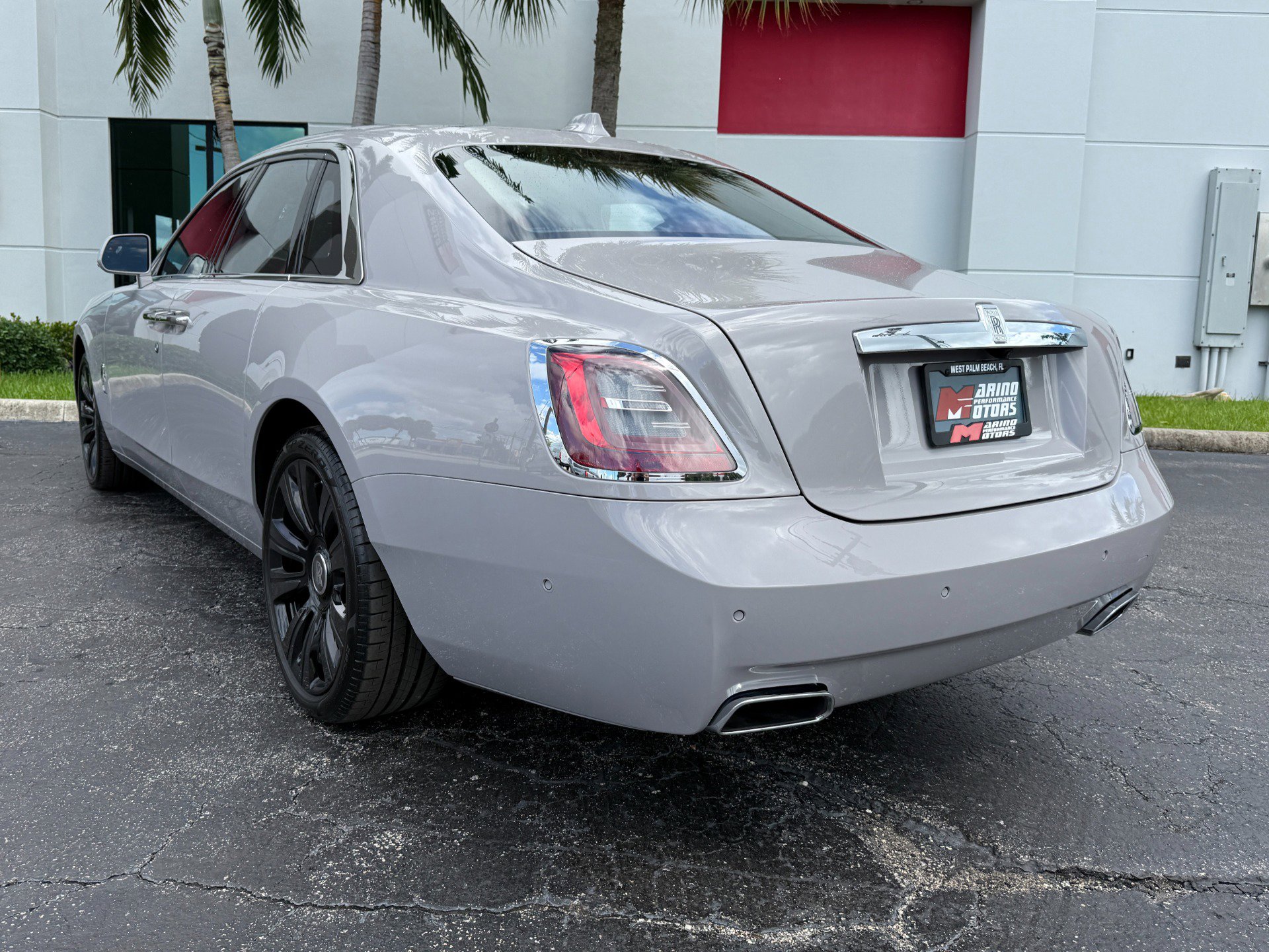 Used 2022 Rolls-Royce Ghost image 10