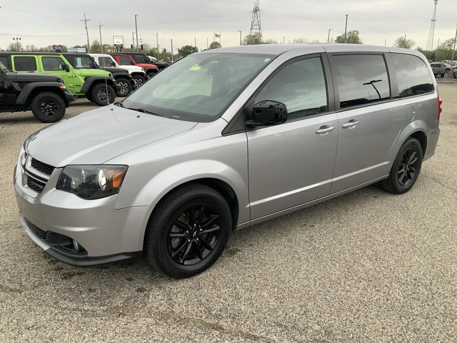 Used 2020 Dodge Grand Caravan GT image 4