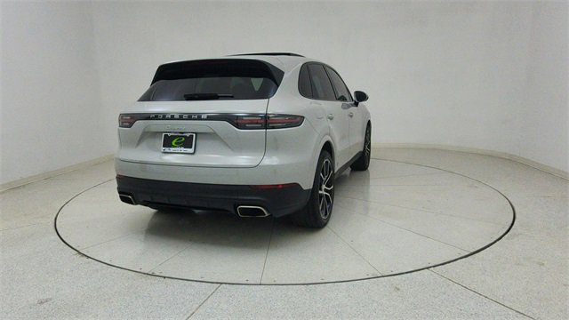 Used 2022 Porsche Cayenne image 68