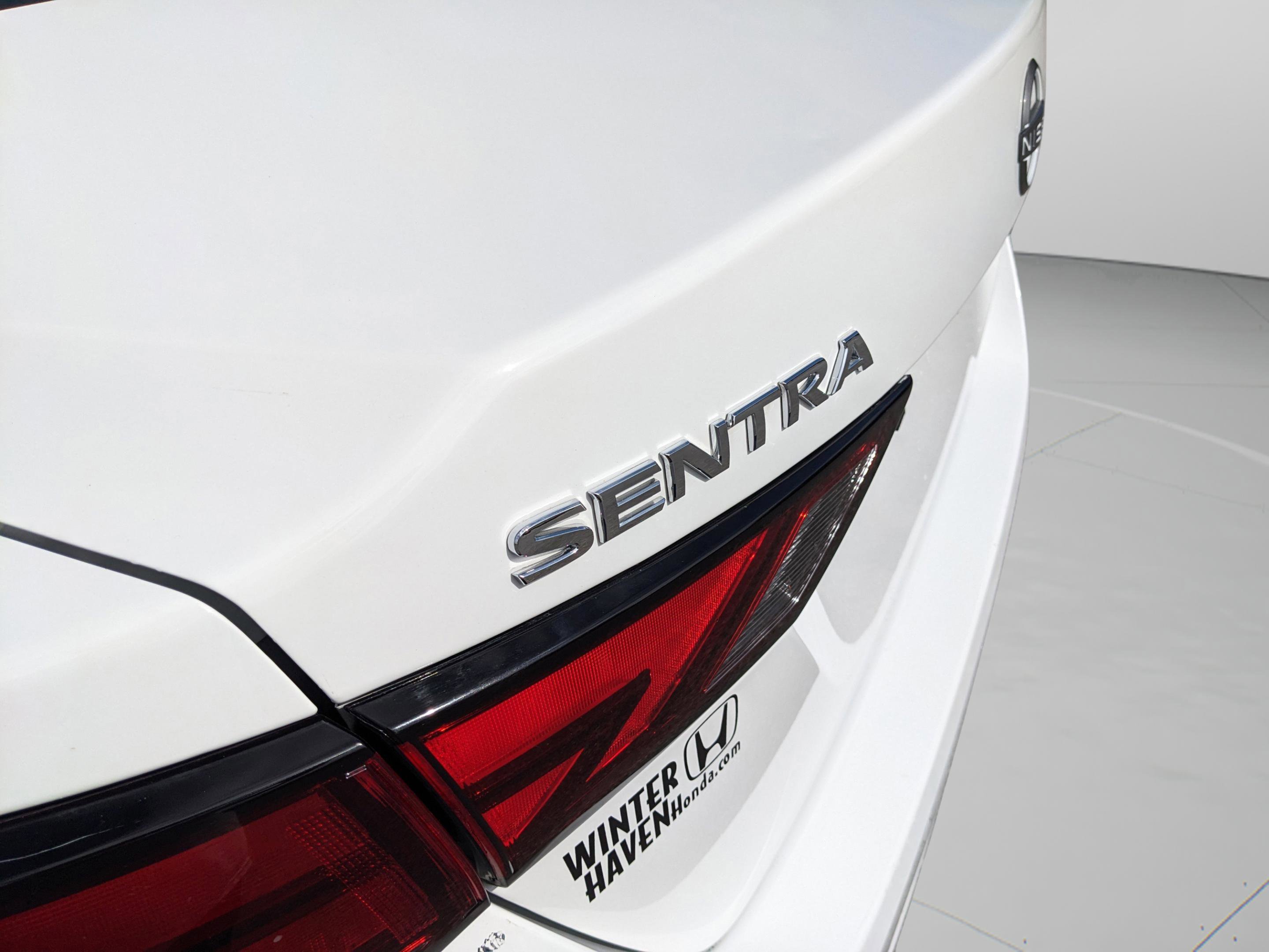 Used 2024 Nissan Sentra SV image 39