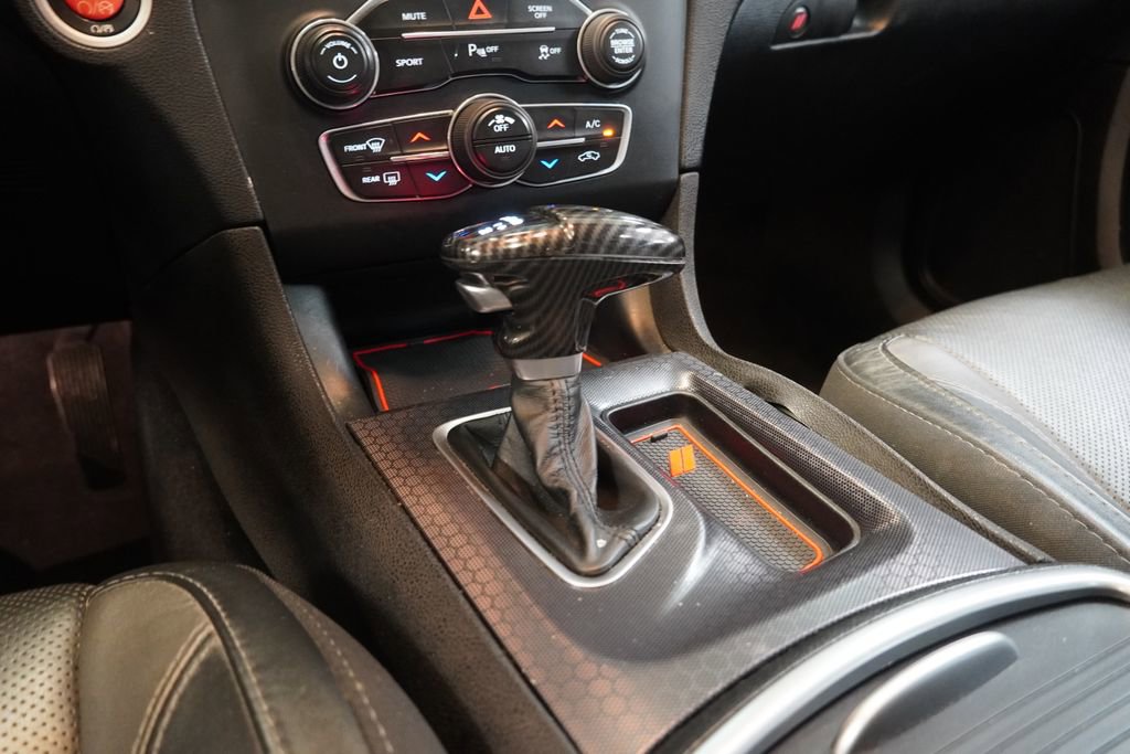 Used 2017 Dodge Charger SXT w/ AWD Plus Group image 23