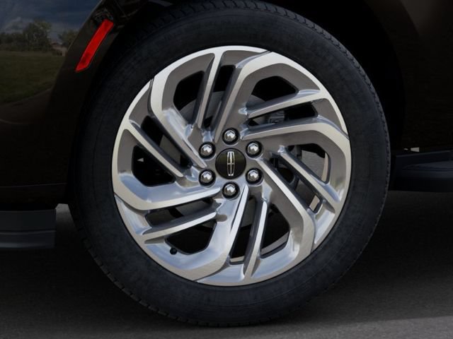 New 2027 Lincoln Navigator Premiere RWD image 19