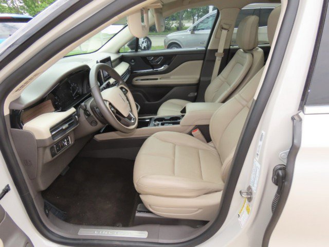 Used 2020 Lincoln Corsair Reserve w/ Elements Package FWD image 23