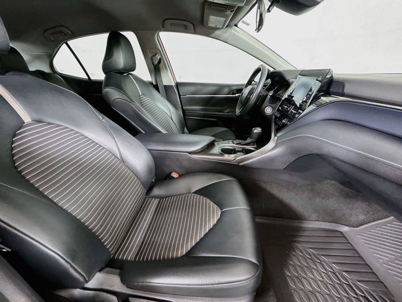 Certified 2022 Toyota Camry SE FWD image 39