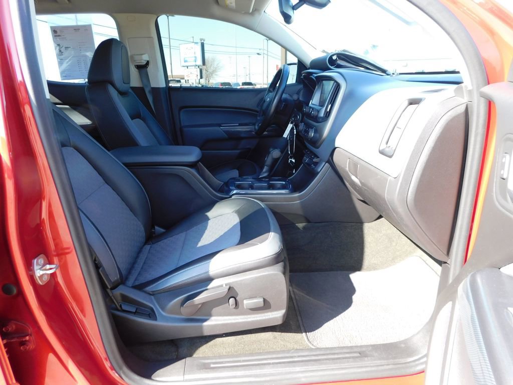 Used 2016 Chevrolet Colorado Z71 image 21