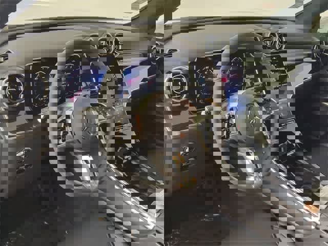 Certified 2026 Mercedes-Benz GLC 300 4MATIC image 9