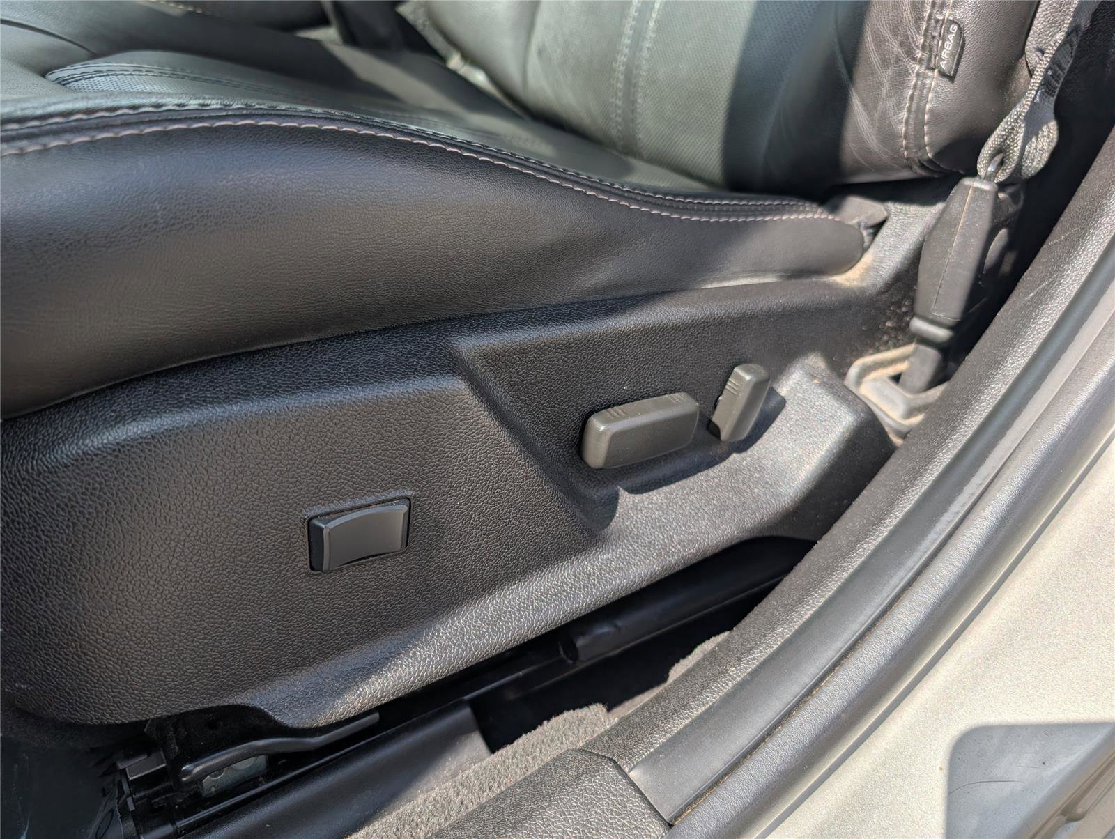 Used 2013 Cadillac CTS Luxury image 9