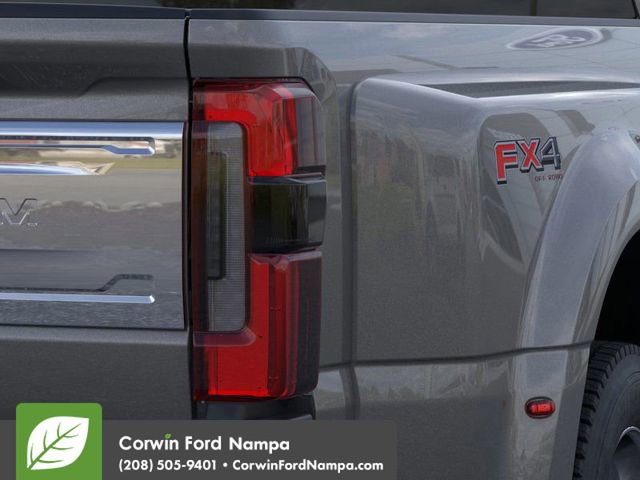 New 2026 Ford F450 Platinum image 21