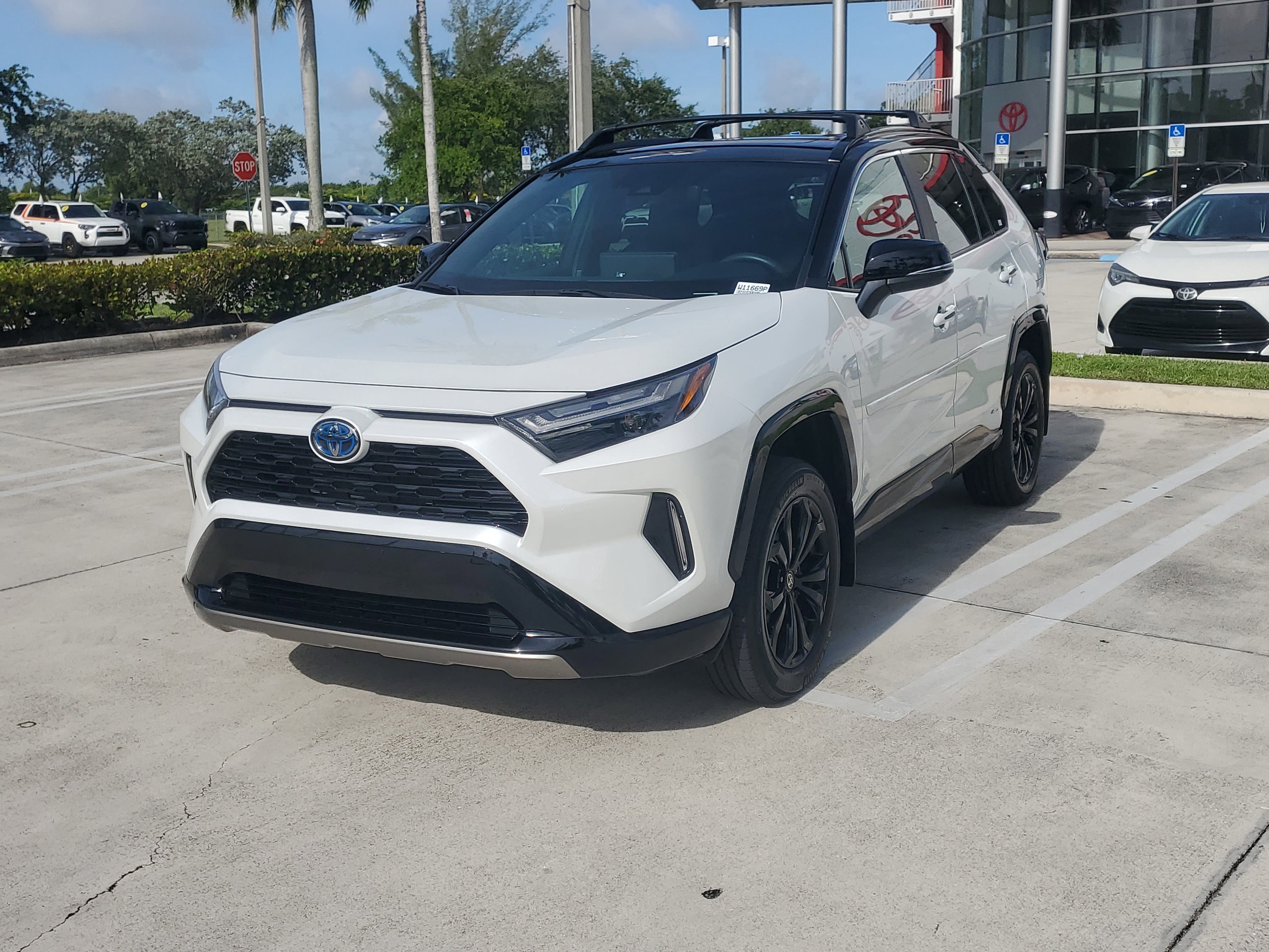 Certified 2024 Toyota RAV4 XSE w/ Weather Package AWD/4WD image 7