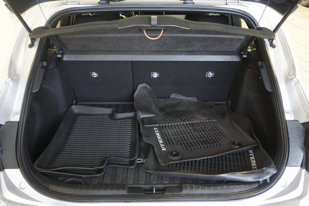 Used 2023 Toyota Corolla SE image 15