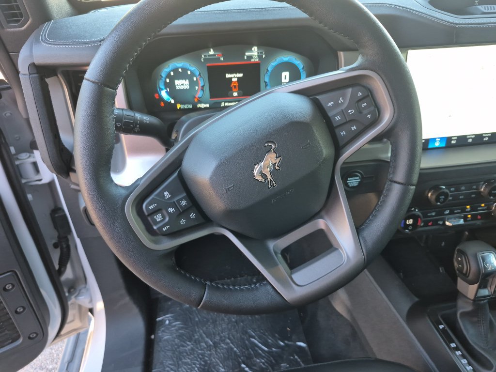 New 2026 Ford Bronco Outer Banks w/ Sasquatch Package AWD/4WD image 13