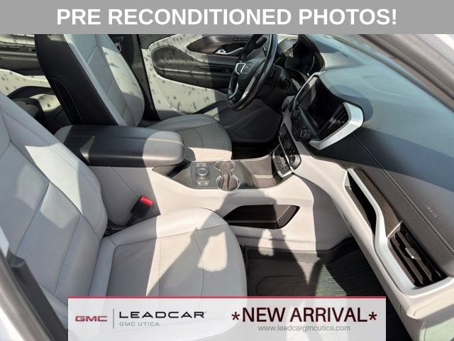 Used 2022 GMC Terrain SLT w/ LPO, Floor Liner Package AWD/4WD image 12