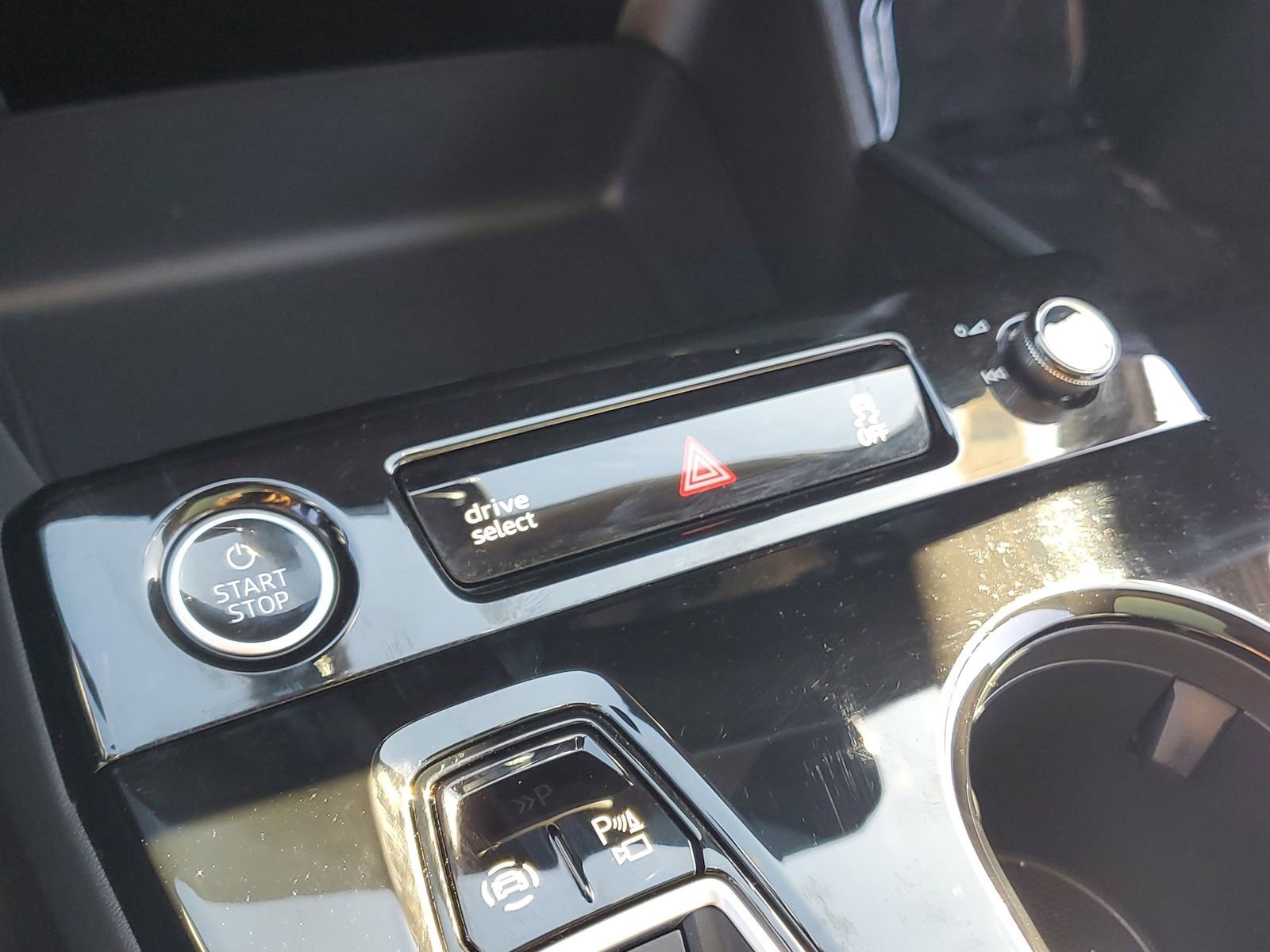 Used 2025 Audi A6 e-tron Premium w/ Ultra Package image 31