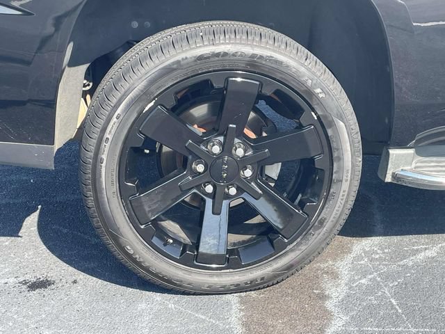 Used 2017 GMC Yukon Denali w/ Open Road Package AWD/4WD image 9