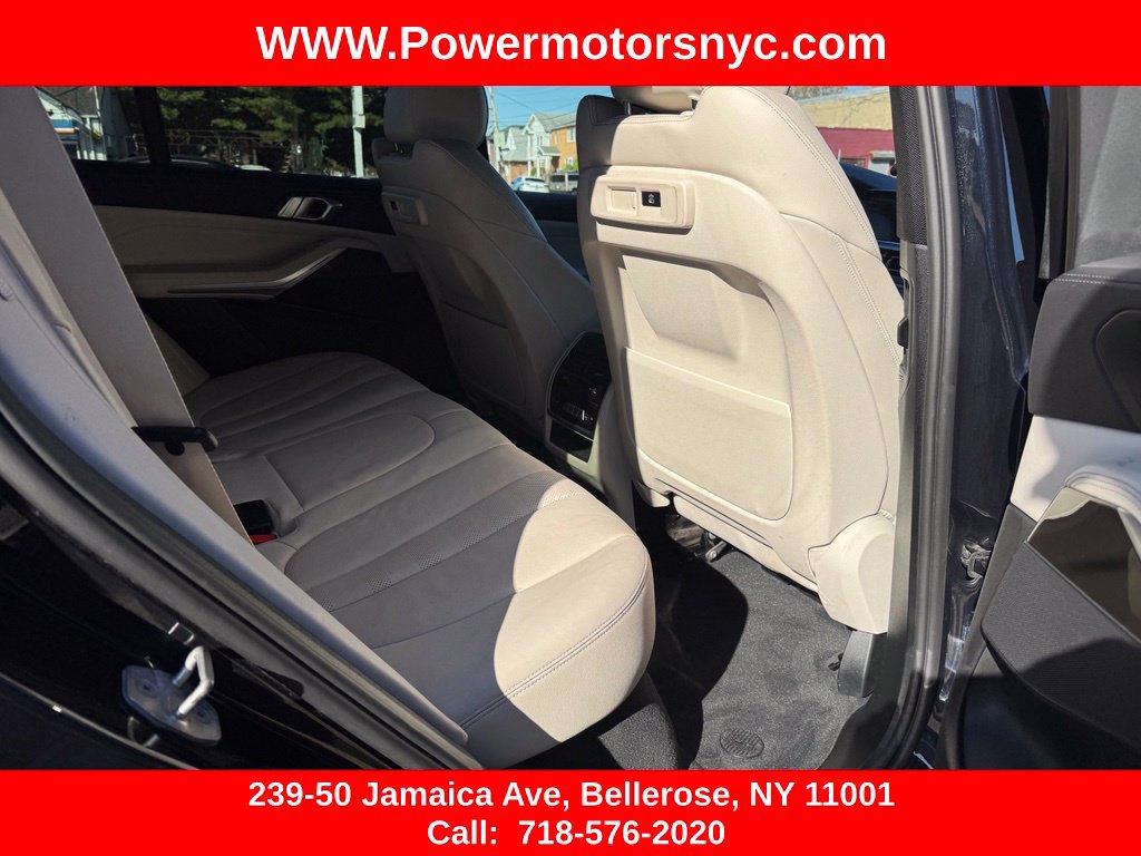 Used 2022 BMW X5 xDrive40i w/ M Sport Package AWD/4WD image 24